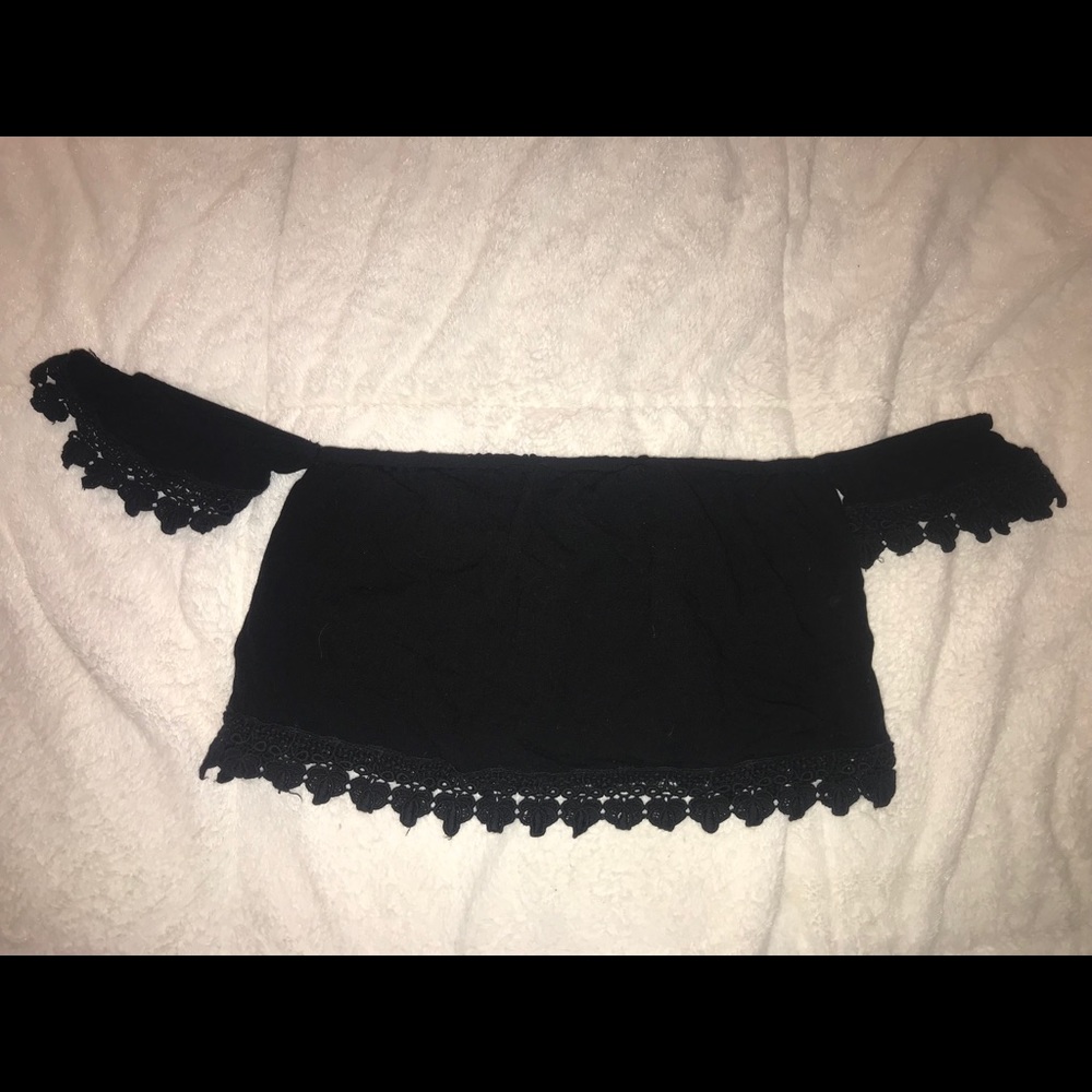 Black Crop Top by LA Hearts